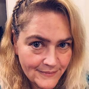 Meet your Posher, Casey